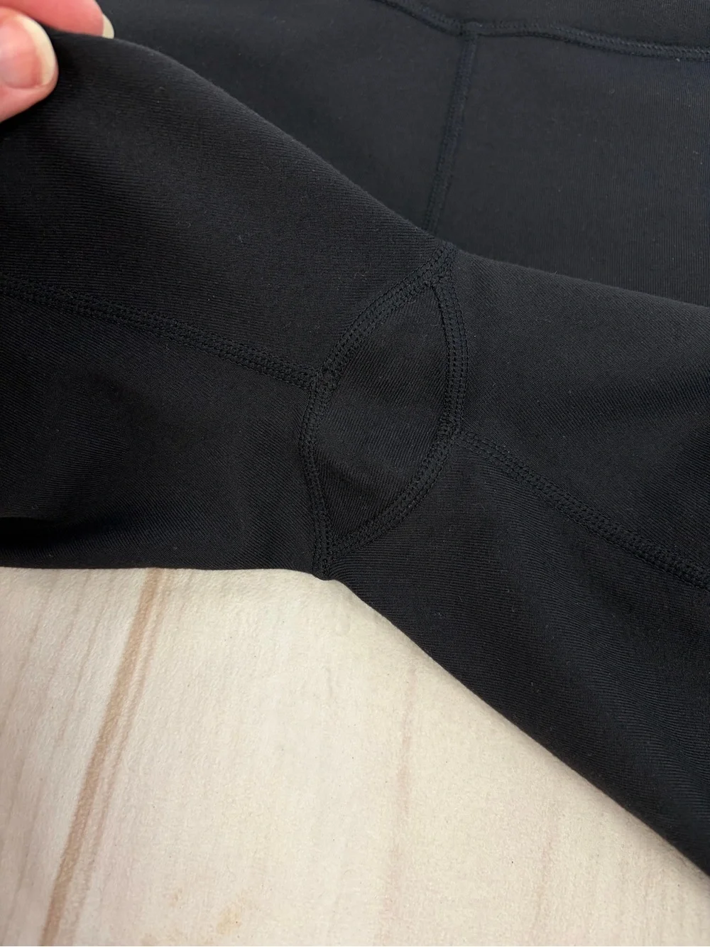 Lululemon Boogie Crop Split Hem Cropped Yoga Pants Black Sz 8